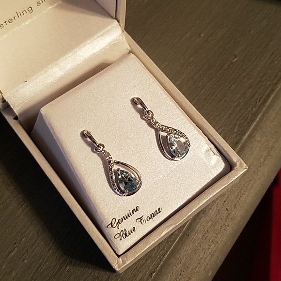 Genuine Blue Topaz Necklace and Earrings set - Picture 3 of 3